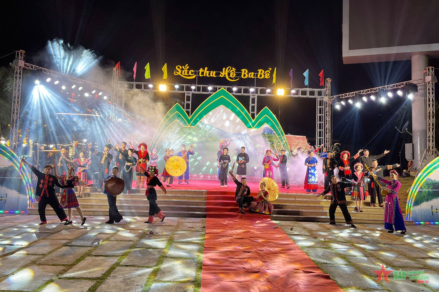 Khai mạc chương trình “Sắc thu hồ Ba Bể”